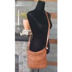 Vilenca Holland Woven Carmel Leather Purse Hobo Crossbody Adjustable Strap